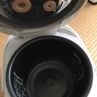 象印 真空圧力炊飯器 5.5合の画像