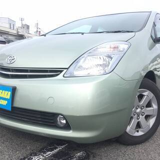 ■701[カーズ大阪]【全国陸送１万円キャンペーン中！】プリウス...