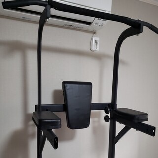 懸垂バー　ぶら下がり健康器具　筋トレ　トレーニング
