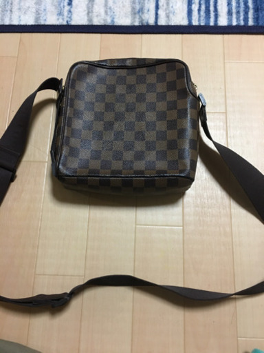 VUITTON ヴィトン　カバン　ショルダーバッグ