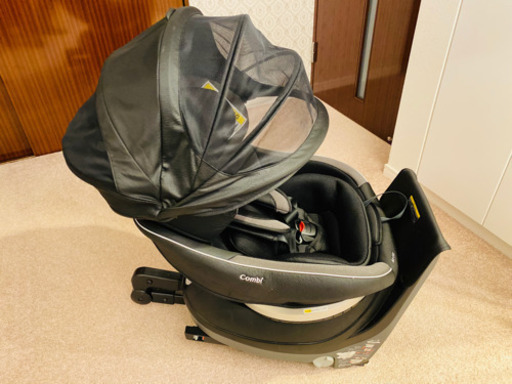 【美品】コンビ ホワイトレーベル クルムーヴ スマート ISOFIX エッグショック JG-650  (BK) [ブラック]