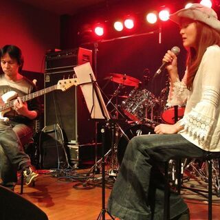 ボーカルさん募集｜ベース＆ボーカルユニット