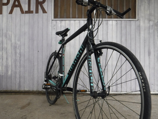 ビアンキのクロスバイクROMA2　中古自転車 258