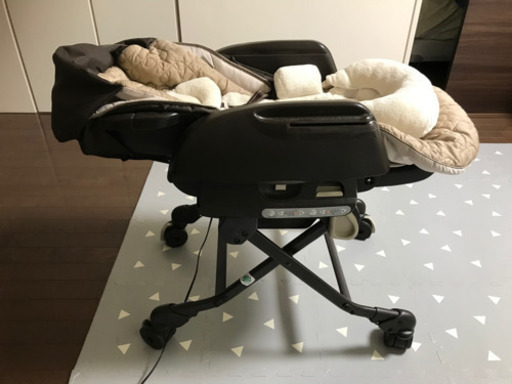 コンビ ネルリラ オートスウィング