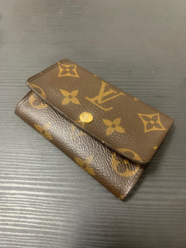 ルイヴィトン　キーケース