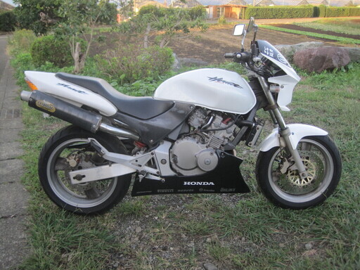 現状渡し　ホンダ　ホーネット　250CC　自賠責保険33年3月26日まで