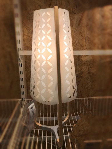 ikea  イケア　ランプ　スタンド　ライト　定価7999 特価　TORNA
