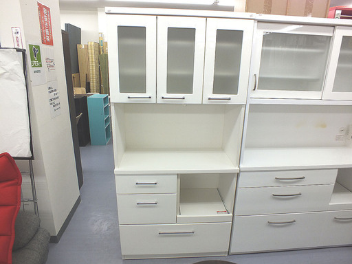 キッチンボード 鏡面白 ホワイト ハイタイプ 食器棚 ￥20,000-