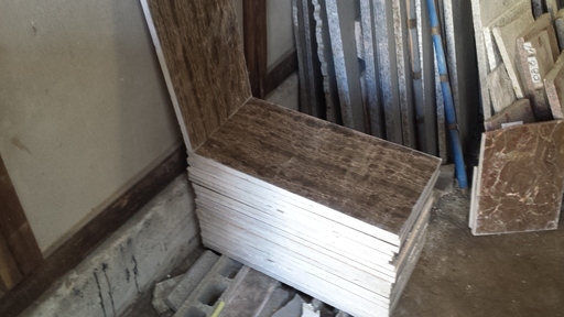 大理石　３００mm×６００mm