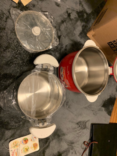 新品未開封THERMOSシャトルシェフ 3.0Lトマト KBA-3001 TOM