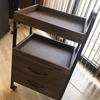 木製ワゴン