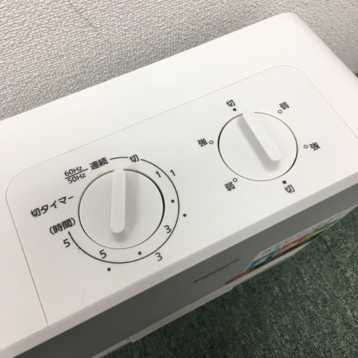 配達無料地域あり＊パナソニック セラミックファンヒーター 2018年製＊