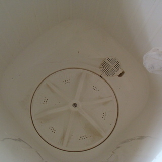 ☆★サンヨー★2槽式洗濯機 4.0Kg★SW-400F2★動作品★作業服洗い・農作業用にどうぞ、の画像