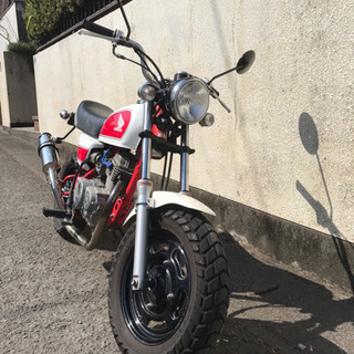 ホンダ エイプ50 カスタムの画像