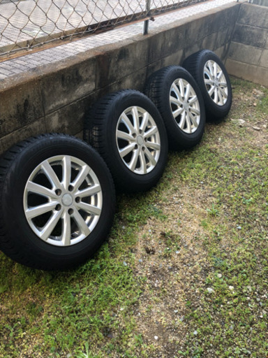 スタットレスタイヤ　4本セット　ブリジストン　ブリザック