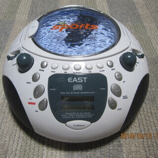 防滴CDラジオ（防水ではないですが浴室で使えます）