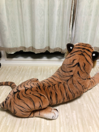 虎のぬいぐるみ