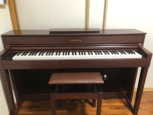 電子ピアノ