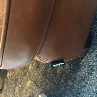 取引中】five by five アクタス レザー スツールオットマン