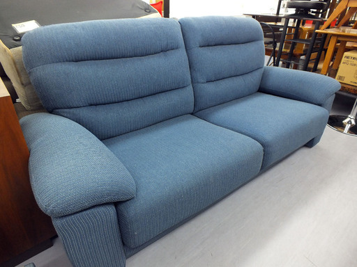 ニトリ ファブリック3人掛け ソファー  ブルー　青　布製￥29,800-