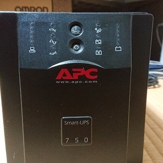 無停電電源装置　バッテリー新品　Smart-UPS 750(SU...