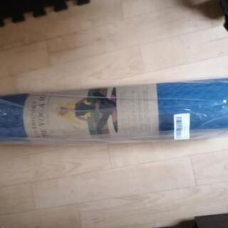 ヨガマット　中古新品  購入値段2500円から1500円Off
