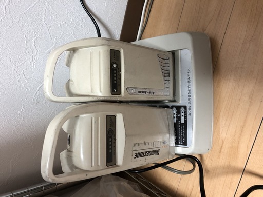 ブリジストン　アンジェリーノ　本体＋充電器＋バッテリー２個