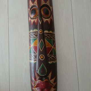 バリの壁掛けお面 マスク インテリアの画像