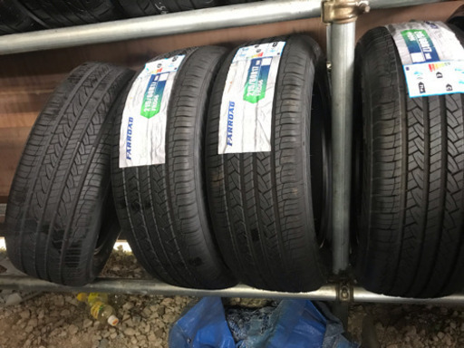 激安新品215/60/17 タイヤ交換込み