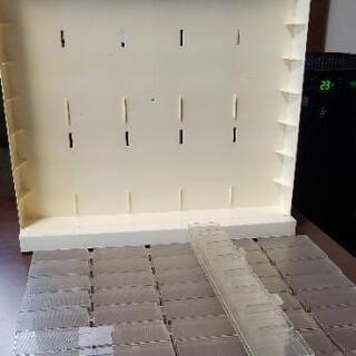 トミカディスプレイケース　什器　40台収納　ジャンク