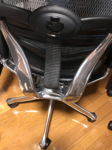 くつろぎやすい 高級椅子 フルオプション Ergohuman PRO(エルゴヒューマンプロ)