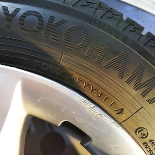 冬 ニッサン純正 2017年【~90％富山】日産純正 ティーダ ノート ウイングロード シルフィ 185/65R15 日本製 ヨコハマ IG60 アイスガード6の画像