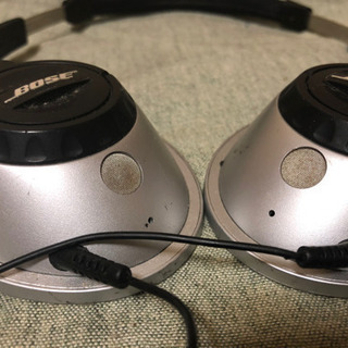 Bose ヘッドホン　正規シリアルあり