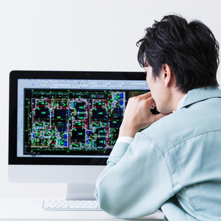 ◎未経験歓迎/研修あり！◎事務兼CADオペレーター（設計・施工図修正）を募集！【完全週休2日制土日】の画像