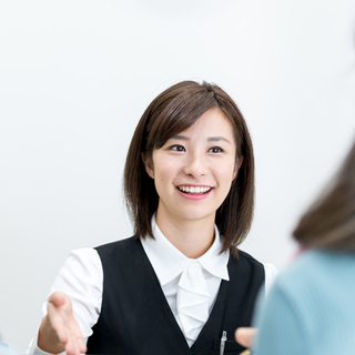 ハイヤーご案内スタッフ*未経験OK*賞与年〜4ヶ月分支給*残業少*年休120日以上の画像