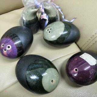 おしゃれな陶器の塩コショウ入れセット