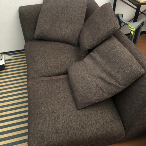 【11月末ごろ】冷蔵庫/洗濯機/ソファの3点セット売ります
