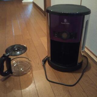 コーヒーメーカー  ※使えるかわかりません。