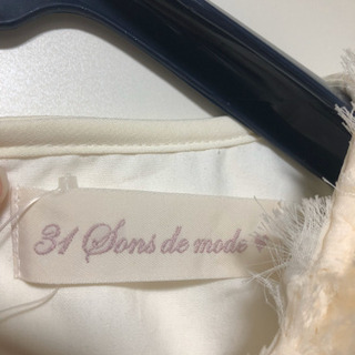 31 Sons de mode フラワーモチーフワンピースの画像