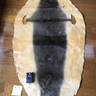 ?入手困難☆キャンプに！☆アザラシ（毛皮）☆革製品☆NO.1