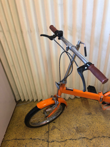 折りたたみ自転車 16インチ オレンジ色 仕上がりました
