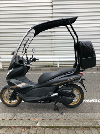 ホンダPCX125 スペシャルエディション ゾロルーフ ボックス グリップヒーター シートヒーター付き オールLED化 極上！