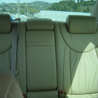 美車　セルシオ　平成１７年　141500キロ  　 の画像