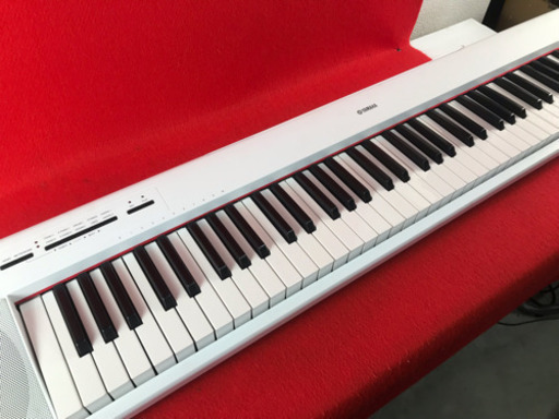 YAMAHA 電子キーボード piaggero NP-32WH 2016年製 ※ケーブル欠品