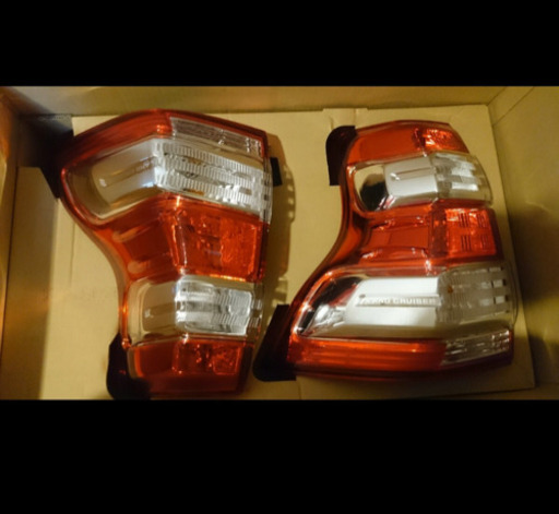 プラド150テールランプ