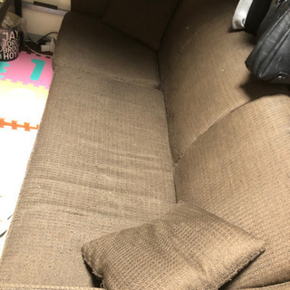 値下げしました。　３人がけソファー