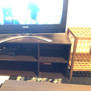 テレビセット 32型録画内蔵REGZA テレビ台 アンテナ線の画像