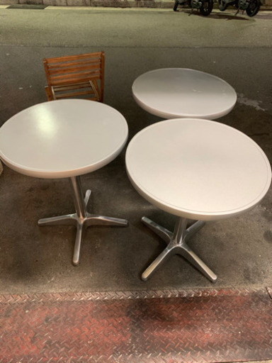 アルミテーブル3台