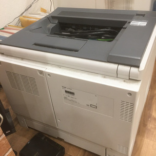 ほぼ新品　EPSON カラーレーザープリンターの画像