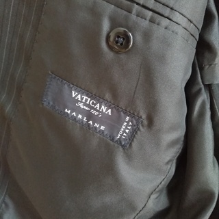 【春夏用】180Yシングルスーツ　ブラックピンストライプ　段返り3ツボタン　INHALEEXHALEの画像